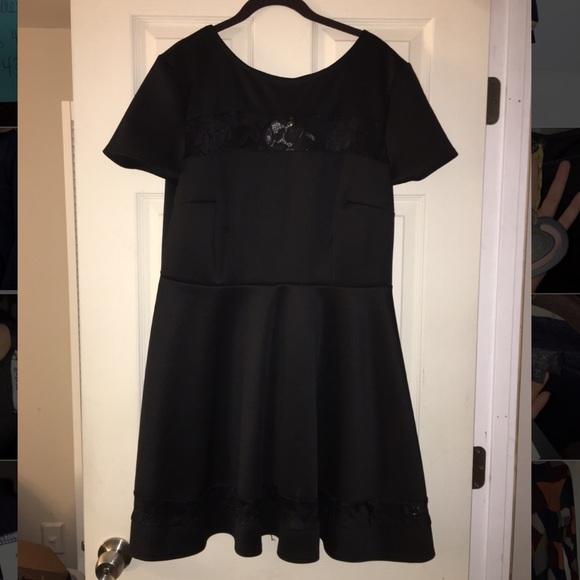 Club L Plus Lace Insert Skater Dress - NWT - Picture 5 of 8